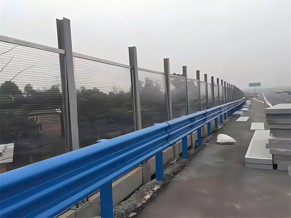 三沙公路防撞钢护栏